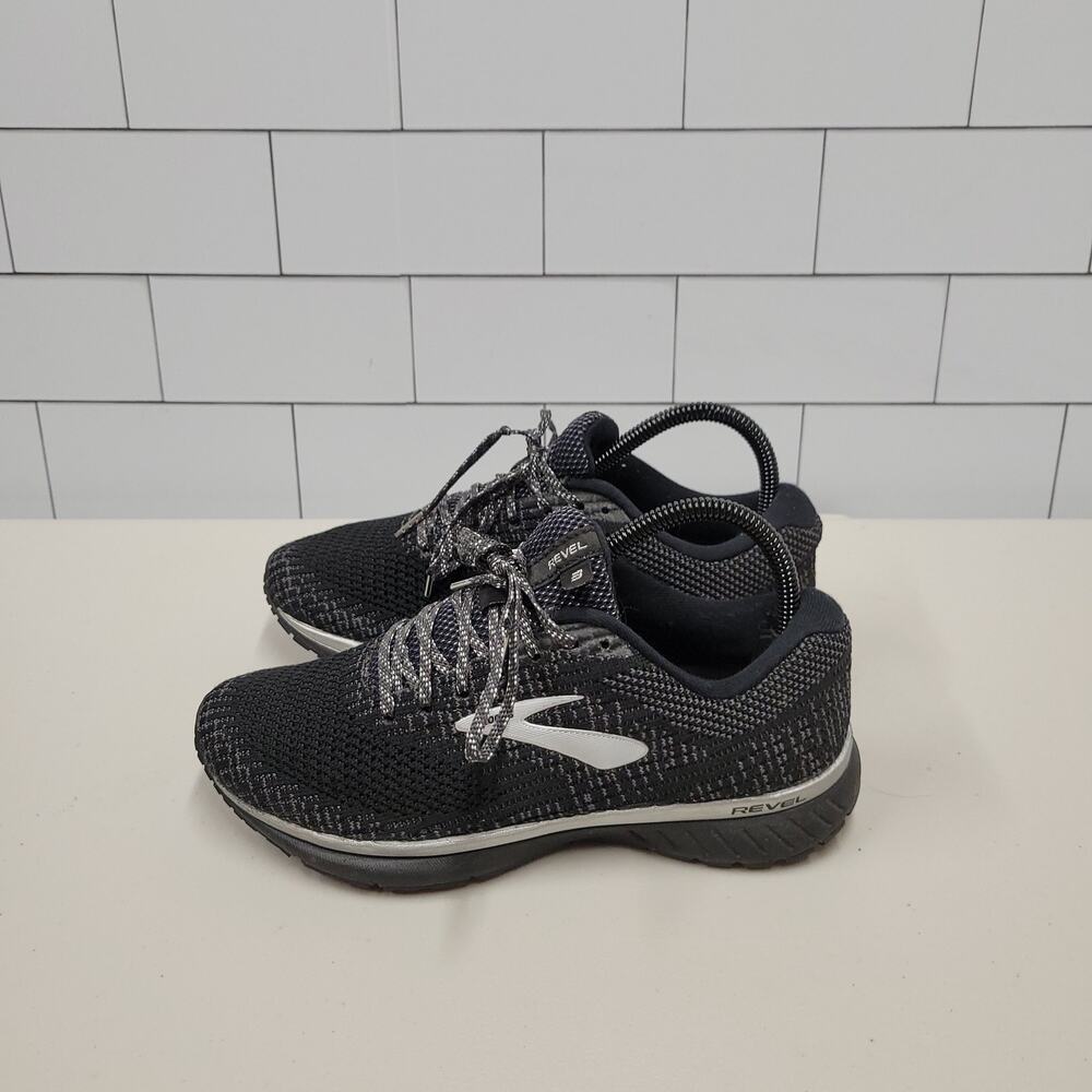 Brooks Revel 3 Womens Size 7.5 Black Gray Running Shoes Athletic Sneakers